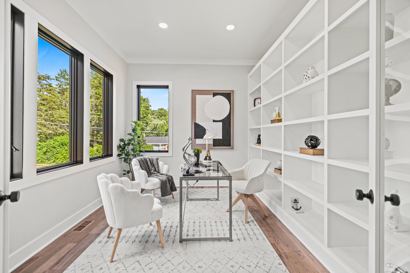 Vienna, VA - Image 5