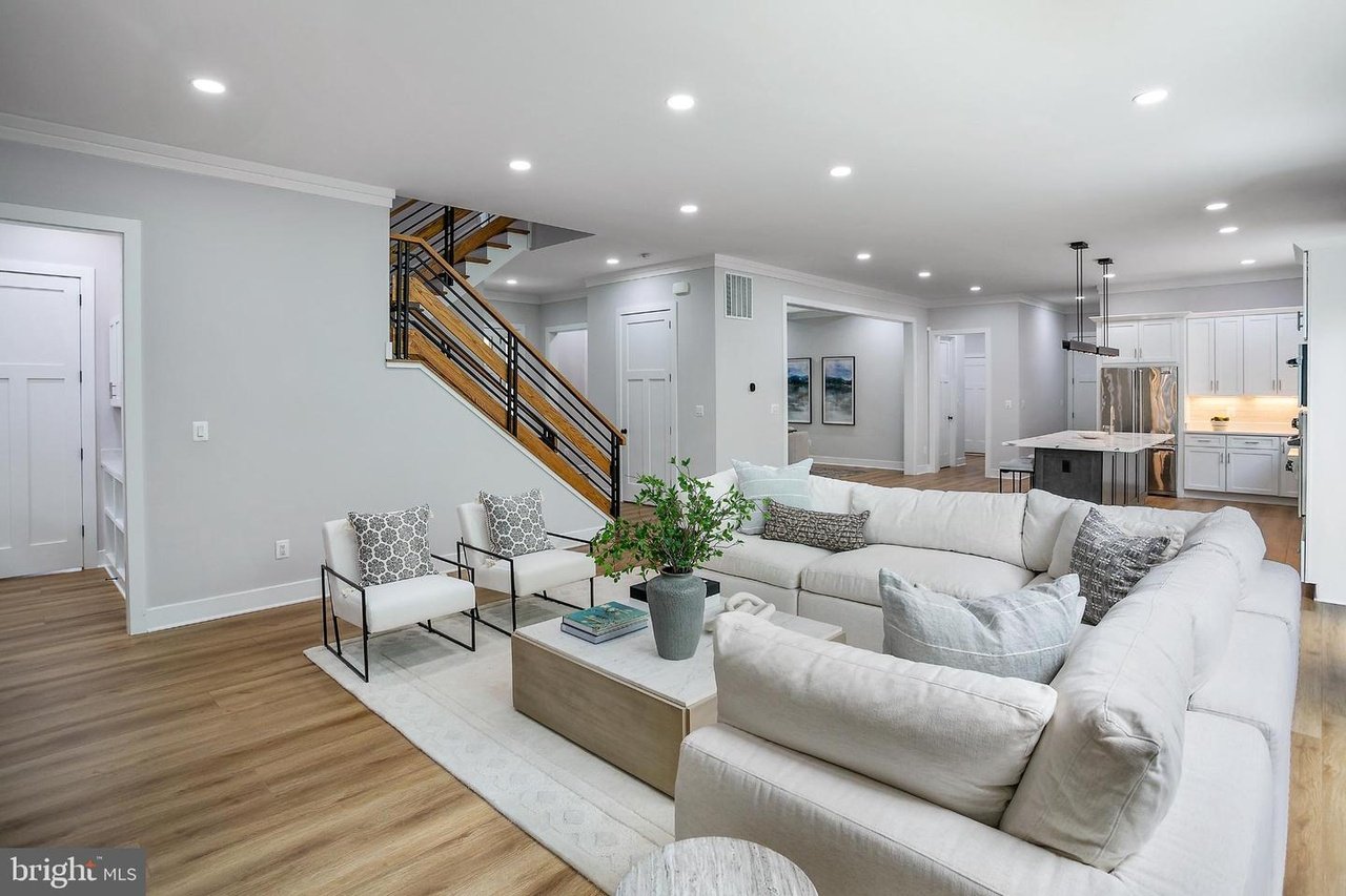 Vienna, VA - Image 4