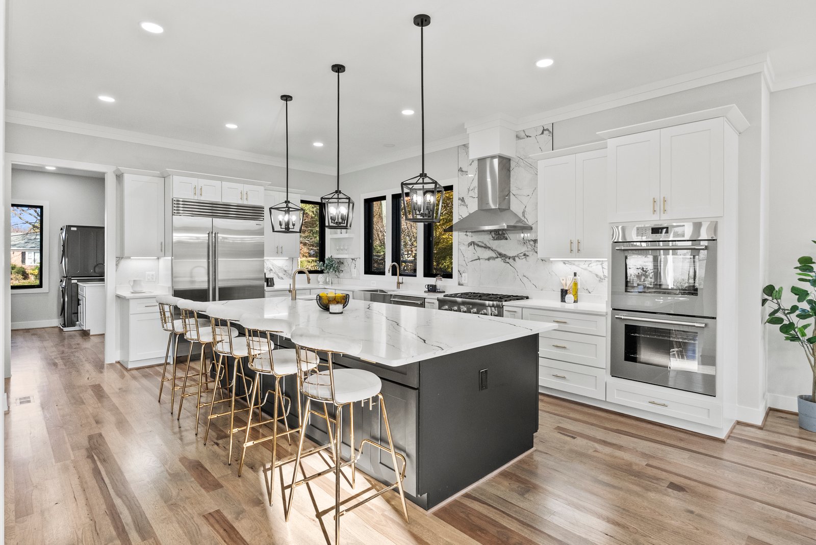 Falls Church, VA - Image 9